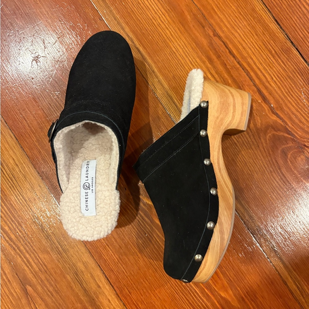 Chinese Laundry shoes size 8.5